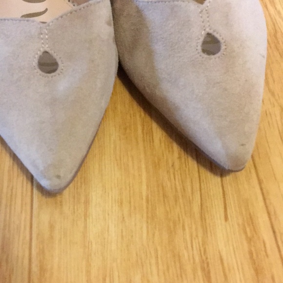 Sam Edelman Rosalie Scalloped Oatmeal Suede Flat 9 - Picture 3 of 8